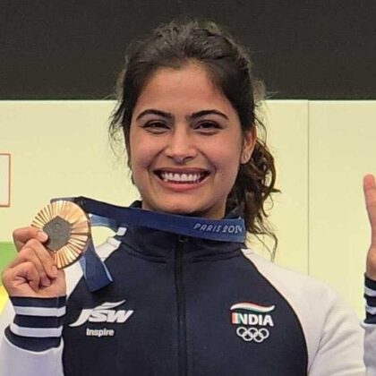 Manu Bhaker Shines, Qualifies for 25m Pistol Final