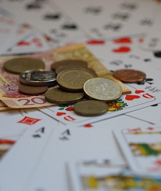 Gambling Myths Debunked: Fact vs. Fiction